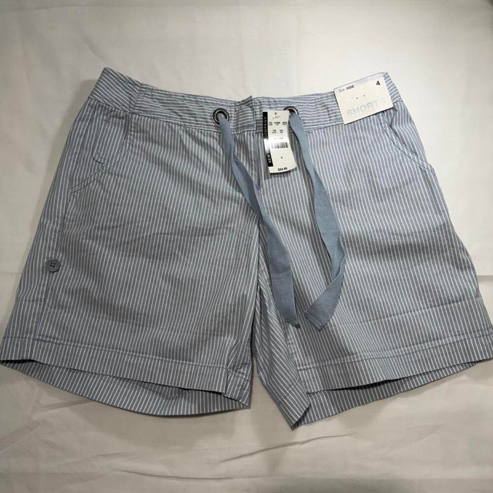 NWT New York & Company Womens 4 Blue White Striped Low Rise Shorts Drawstring